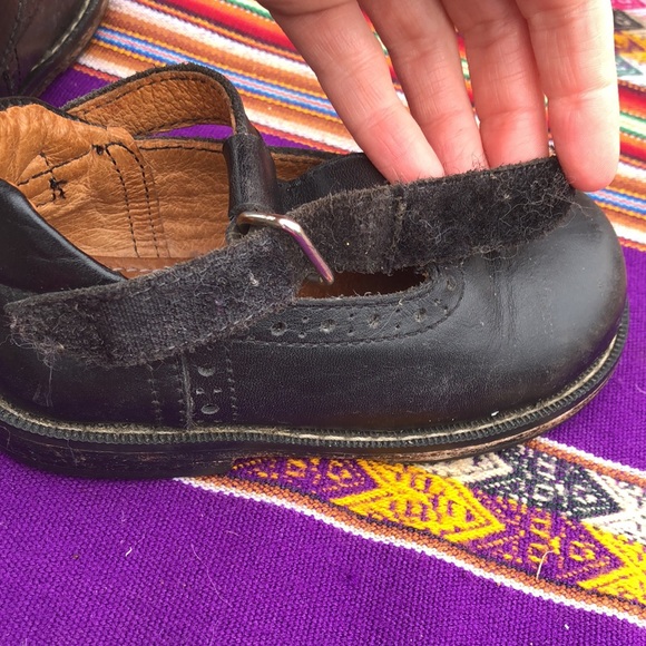 Mikoleon May Janes - Picture 5 of 9